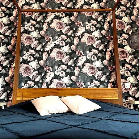 La Casa Rosa Villa Néant-sur-Yvel Екстериор снимка