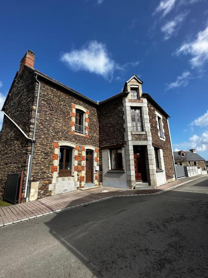 La Casa Rosa Villa Néant-sur-Yvel Екстериор снимка